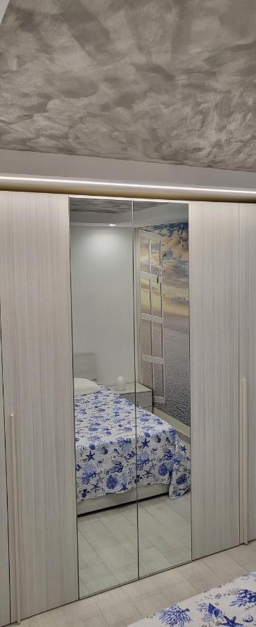 몰라디바리 Holithªy Molª B&B 외부 사진